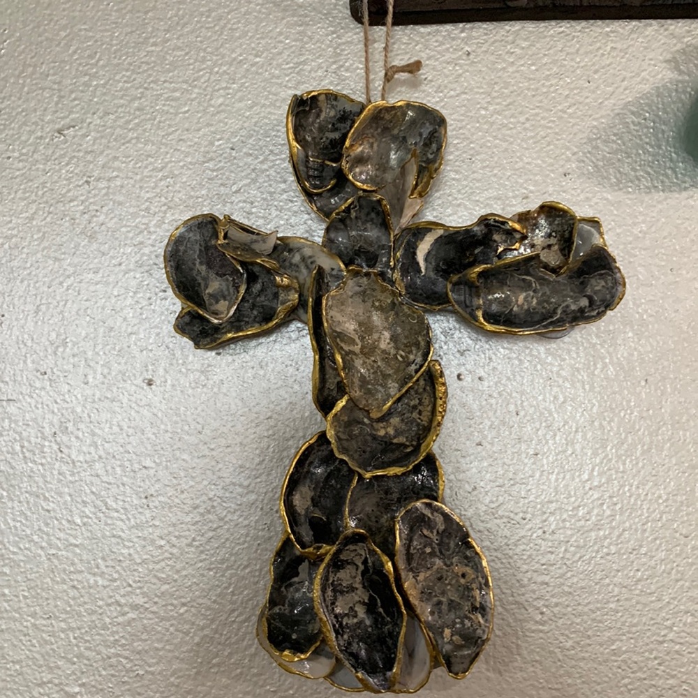 Handmade Shell Cross - Picture 3 of 17